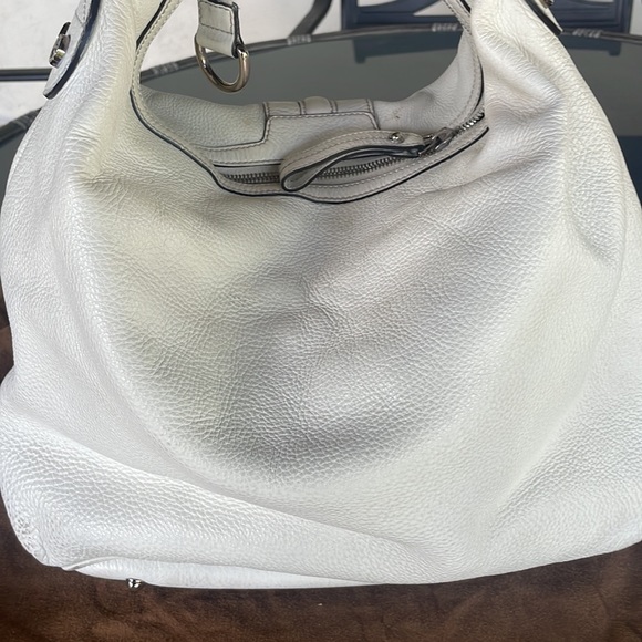 Large Gucci bag - Picture 2 of 6